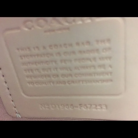 Coach Petal Pebble Leather Hudson Tote In Petal Barbiecore - Picture 12 of 13